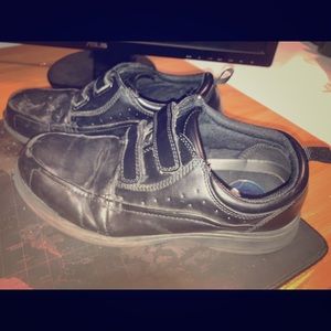 Dr Scholls Men’s Size 11W Gel Cushion Shoes